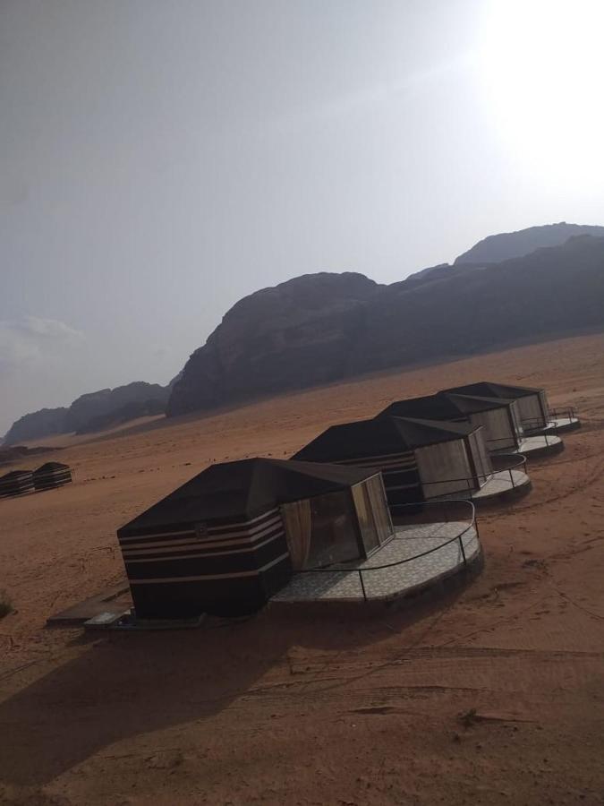 Desert Guide Camp Hotel Wadi Rum Eksteriør billede