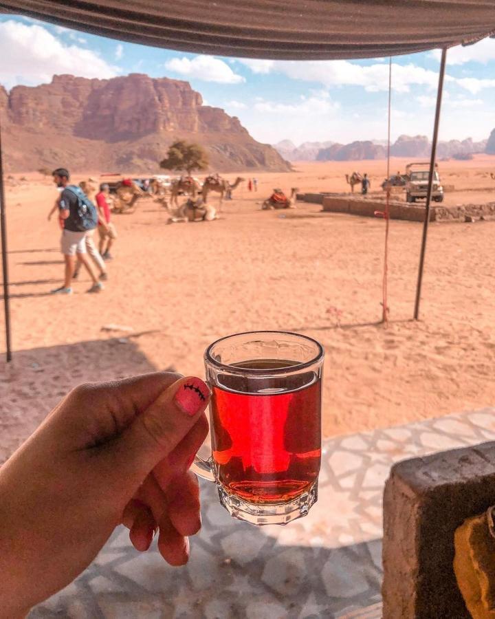 Desert Guide Camp Hotel Wadi Rum Eksteriør billede